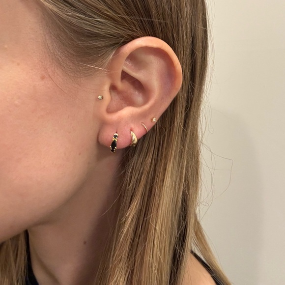 Gold plated sterling silver and black onyx hoops huggie hoop earrings - Picture 1 of 6